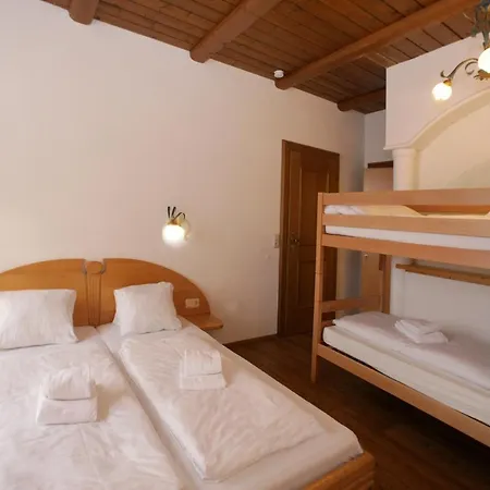 Schoenpflug Apartment *